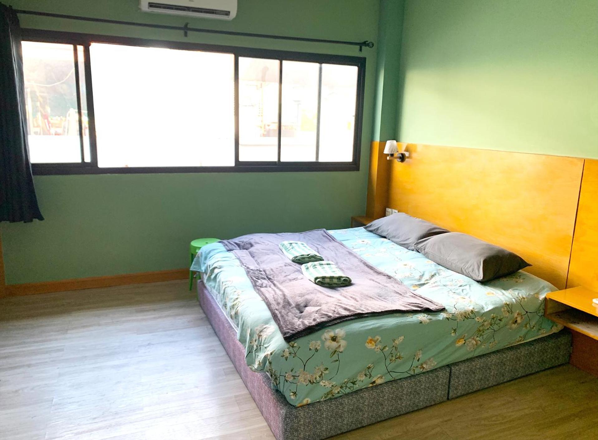 Susu Khaosan Hostel Бангкок Экстерьер фото