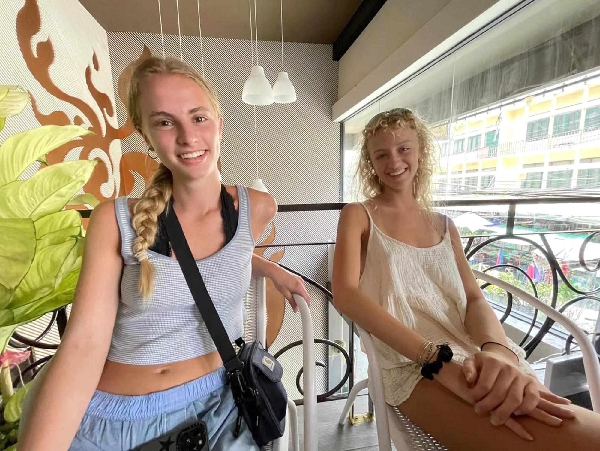 Susu Khaosan Hostel Бангкок Экстерьер фото